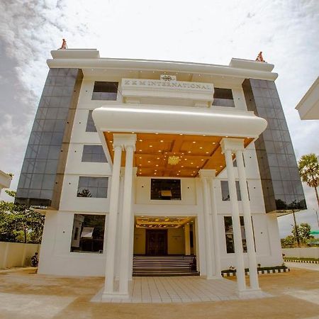 Hotel Kkm International Kuzhittura Zewnętrze zdjęcie