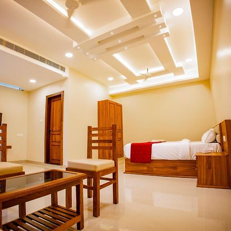 Hotel Kkm International Kuzhittura Zewnętrze zdjęcie